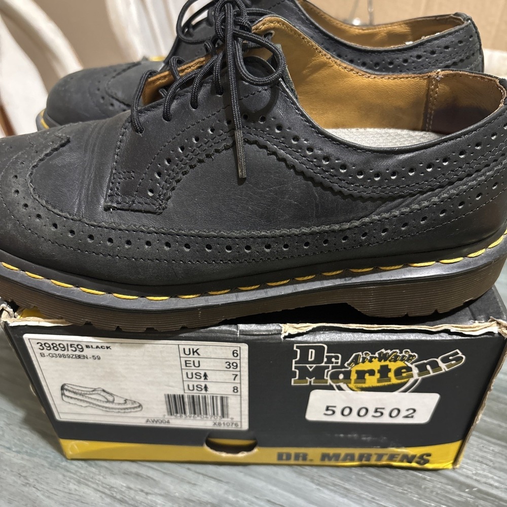 Doc Martens 3989 Crazy Horse Wingtip Brogue Black Leather Shoes US 8 Y2K 90s Emo